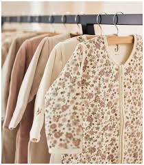 Jollein beebi magamiskott eemaldatavate varrukatega Retro Flowers