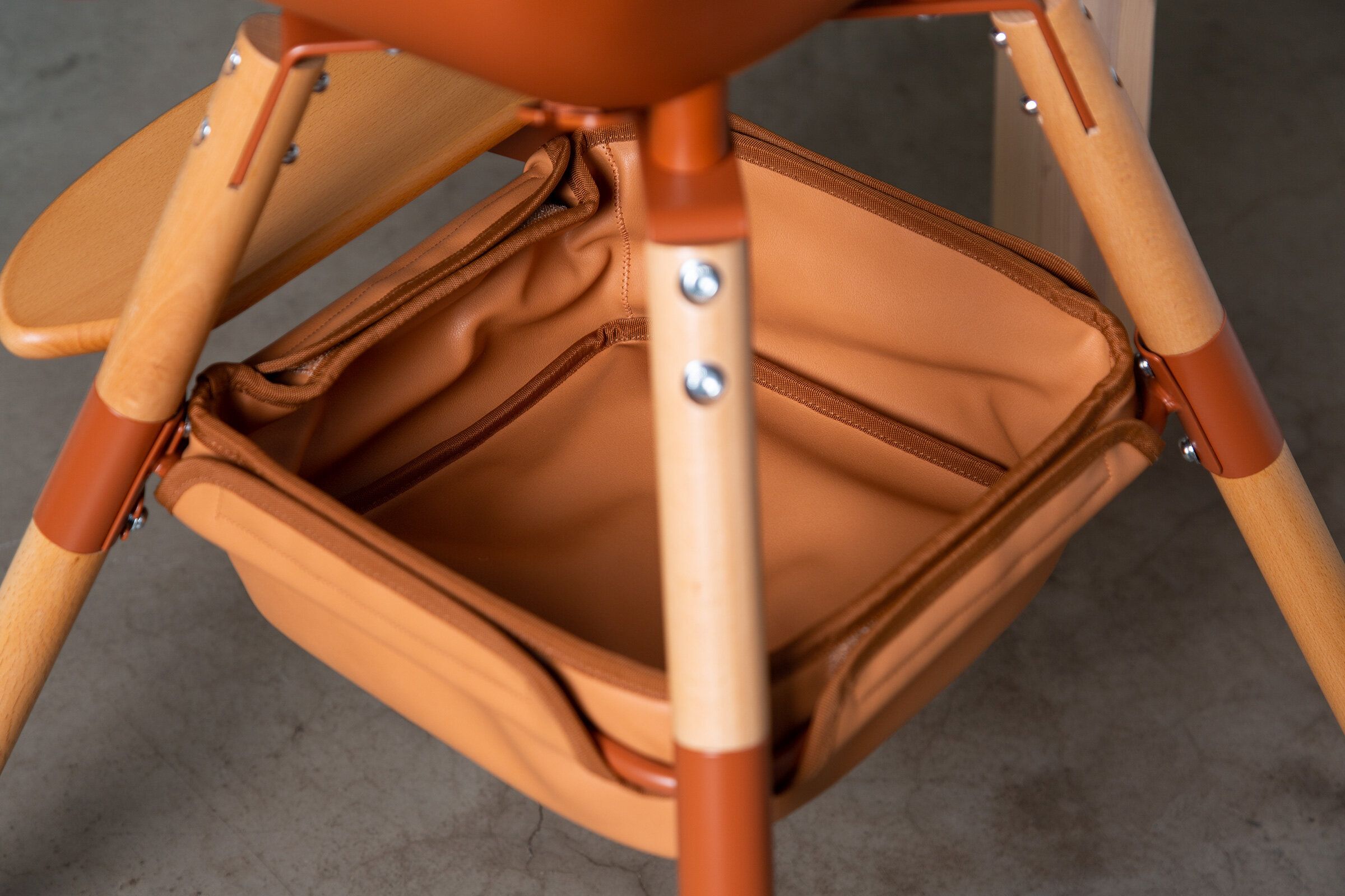 Childhome Evolu söögitooli korv Leather Nude