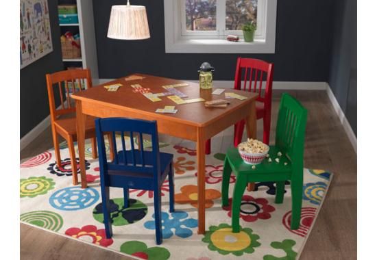 KidKraft laud ja neli tooli Euro